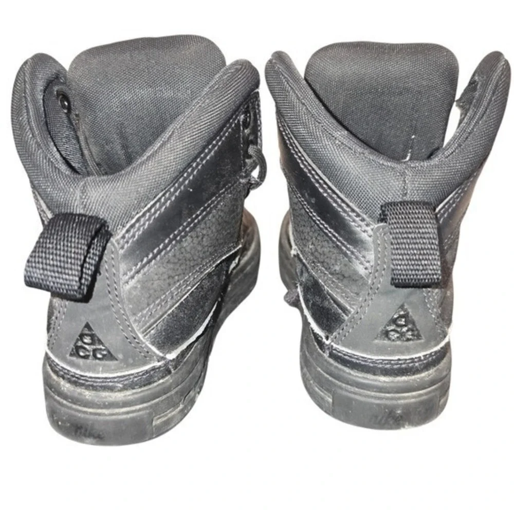 Nike‎ ACG Woodside Kids Black Waterproof Winter Boots Toddler Size 4